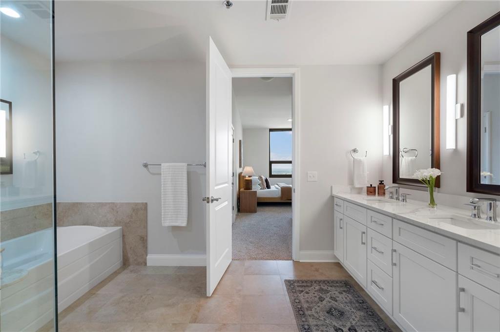 270 17th Street NW Unit 4102