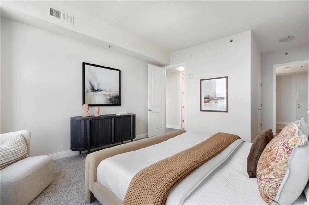 270 17th Street NW Unit 4102