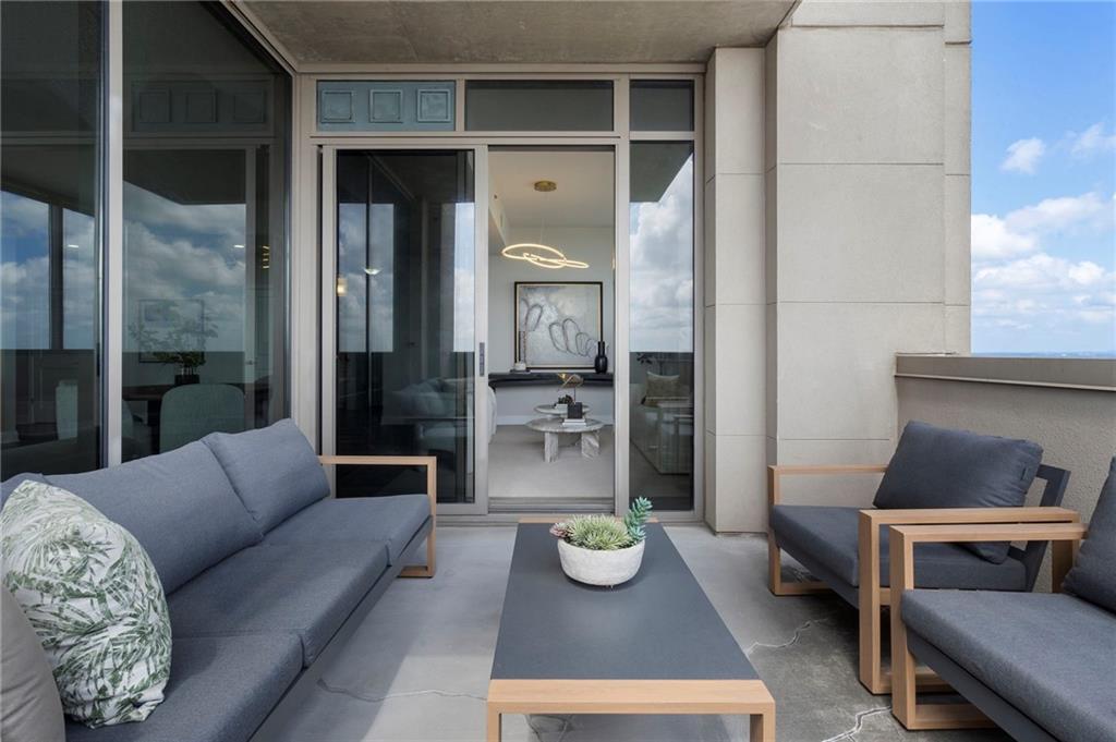 270 17th Street NW Unit 4102