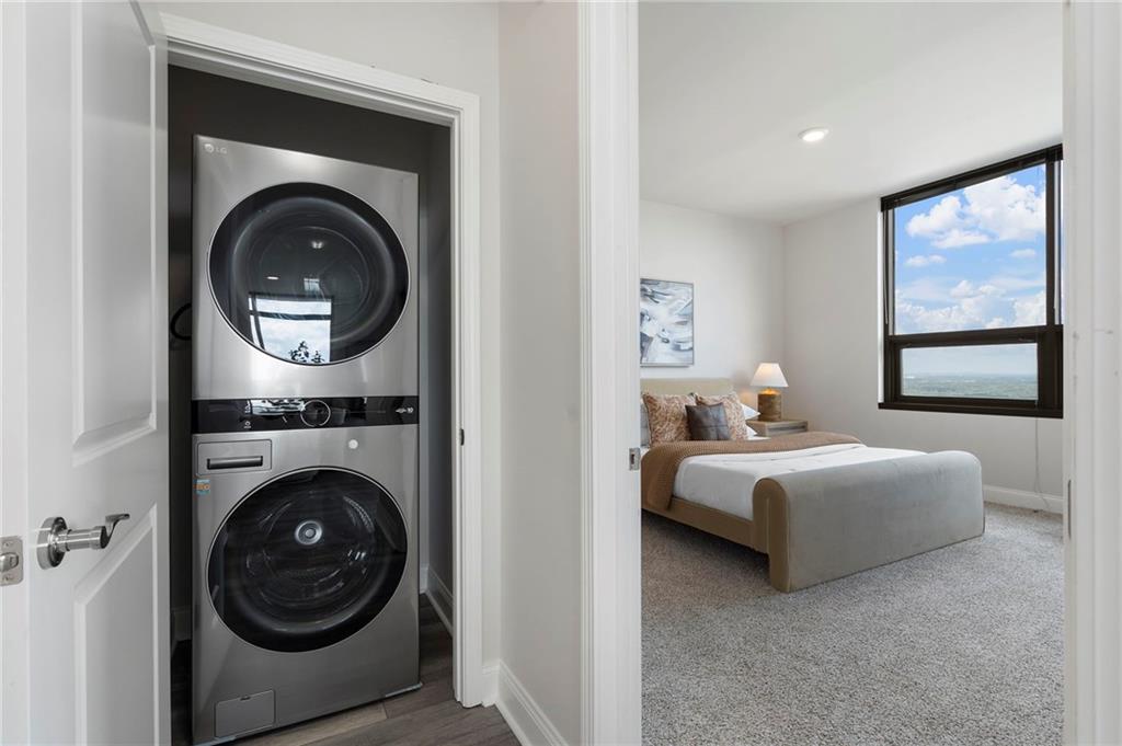 270 17th Street NW Unit 4102