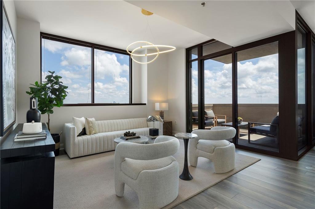 270 17th Street NW Unit 4102