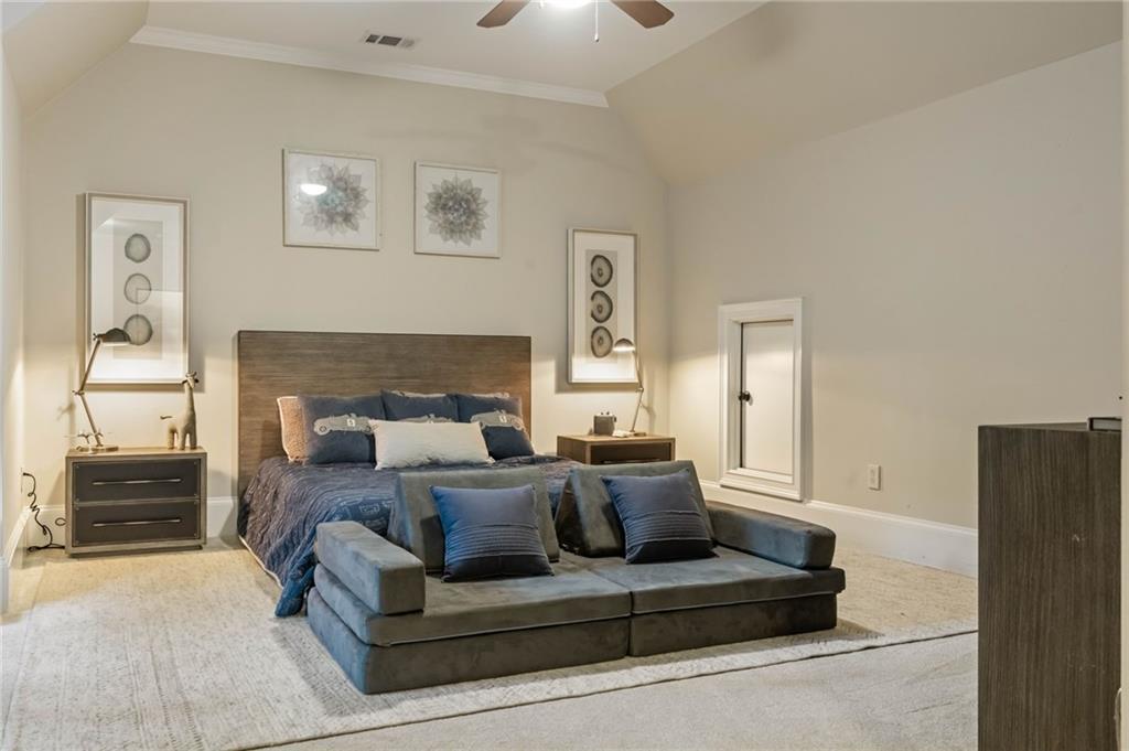 106 Townsend Pass