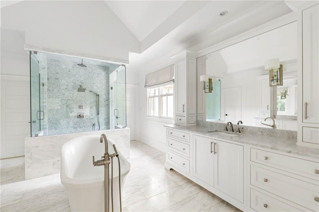 4715 Lake Forrest Drive