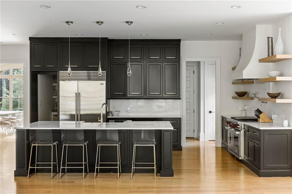 4715 Lake Forrest Drive