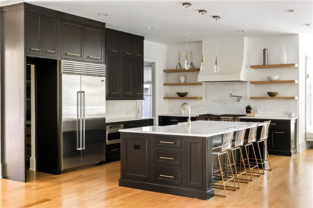 4715 Lake Forrest Drive