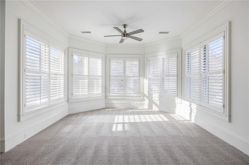 4571 Columns Drive SE