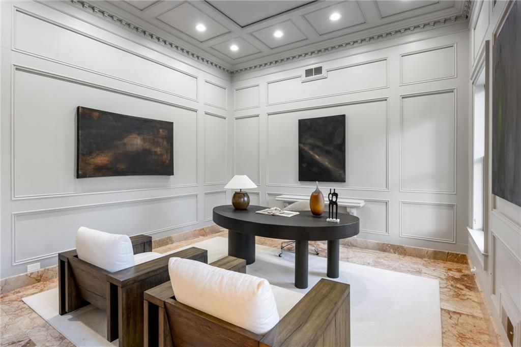 4571 Columns Drive SE