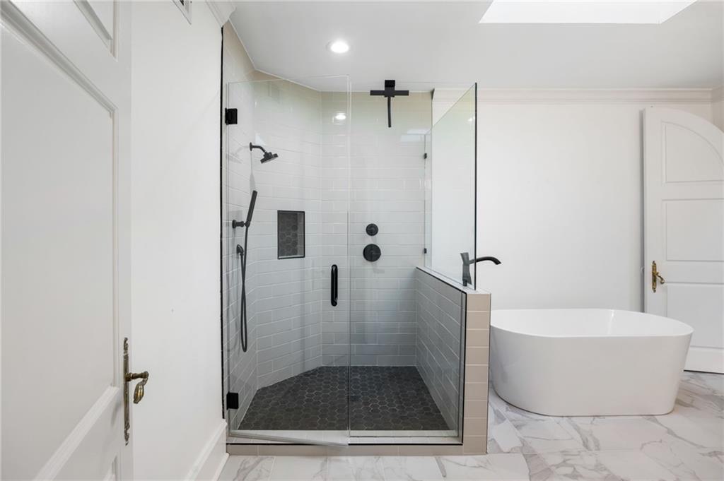 4571 Columns Drive SE