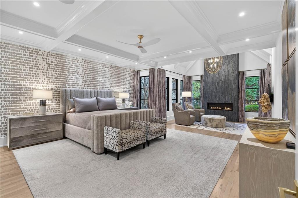 4488 Doral Circle SE