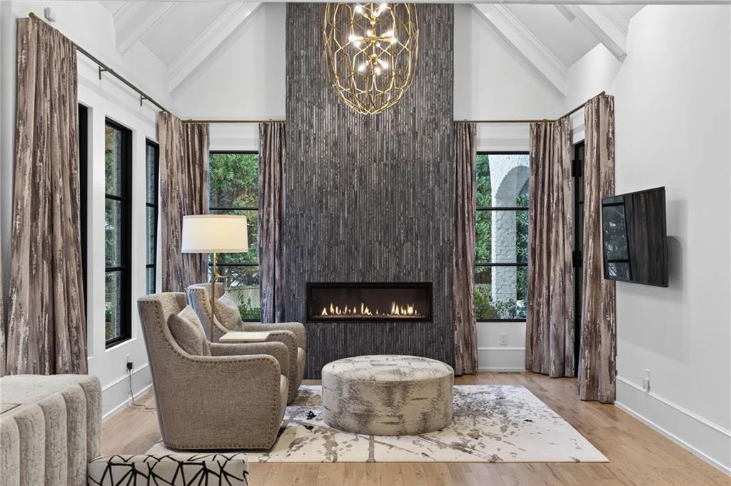 4488 Doral Circle SE