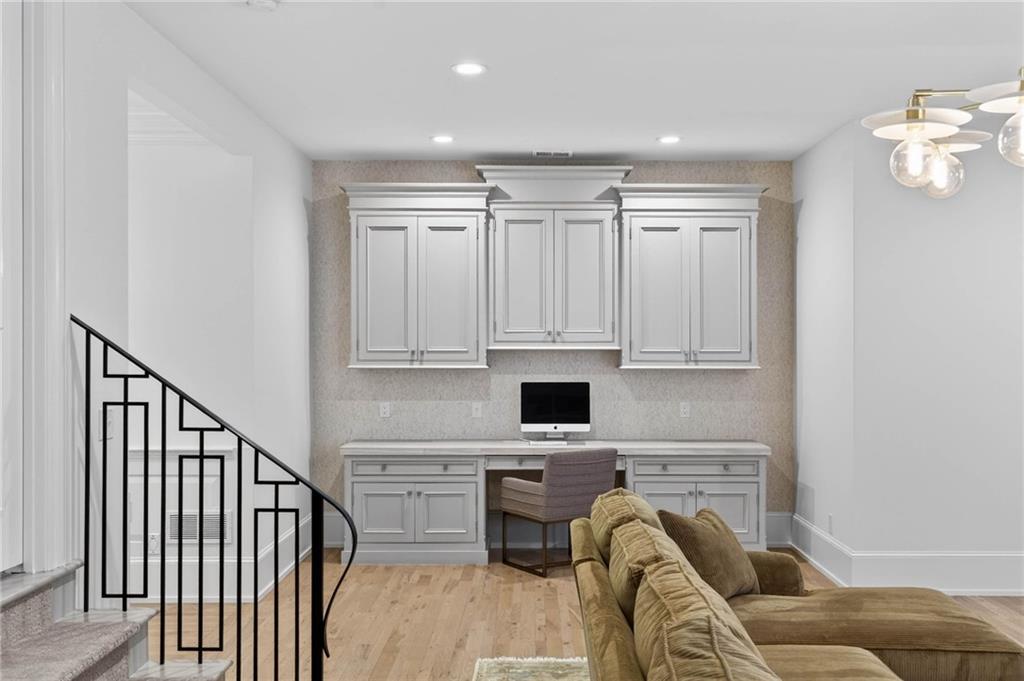 4488 Doral Circle SE