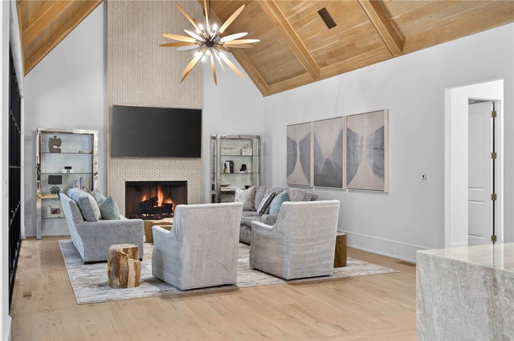 4488 Doral Circle SE