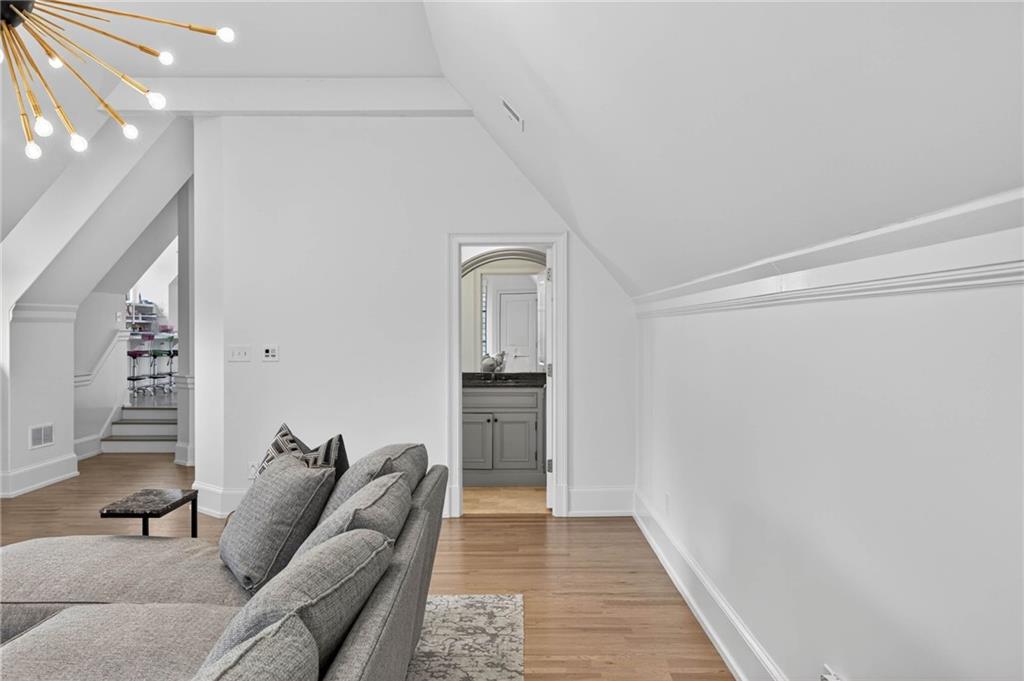 4488 Doral Circle SE