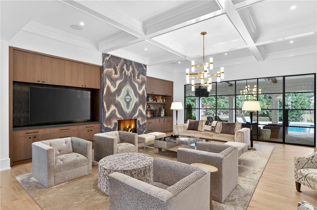 4488 Doral Circle SE