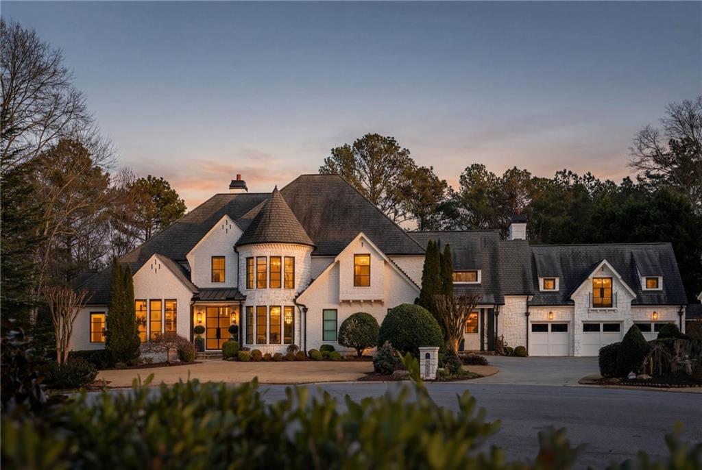 4488 Doral Circle SE