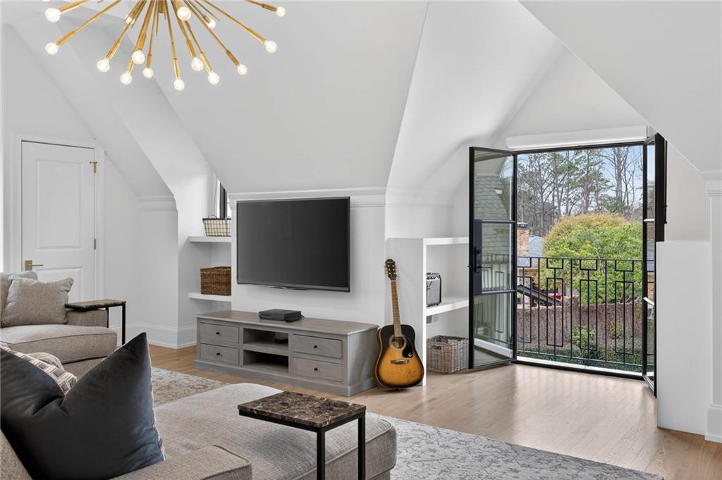 4488 Doral Circle SE