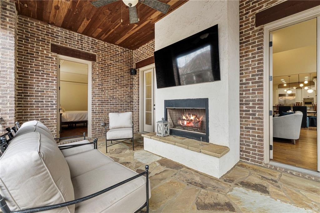 3751 Paces Lookout Circle SE