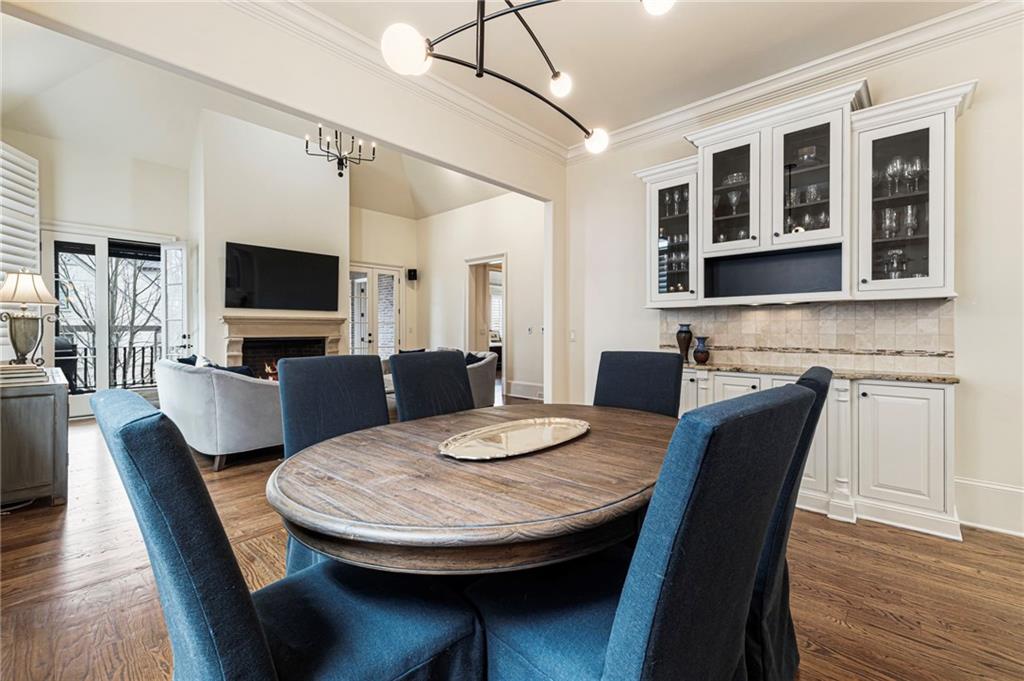 3751 Paces Lookout Circle SE