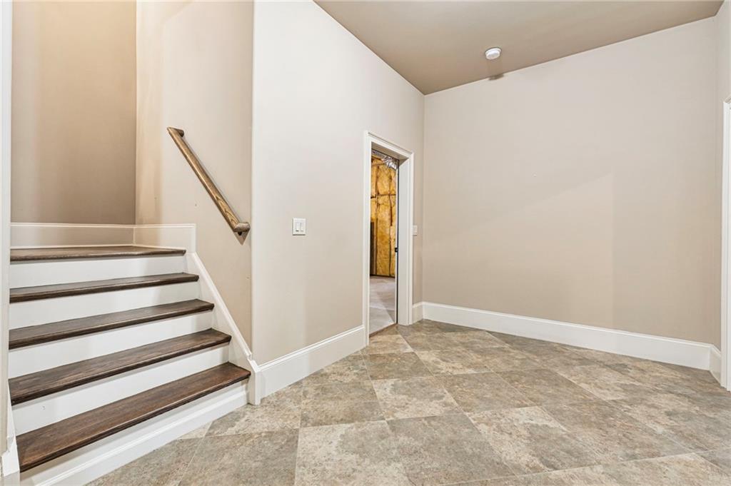 3751 Paces Lookout Circle SE