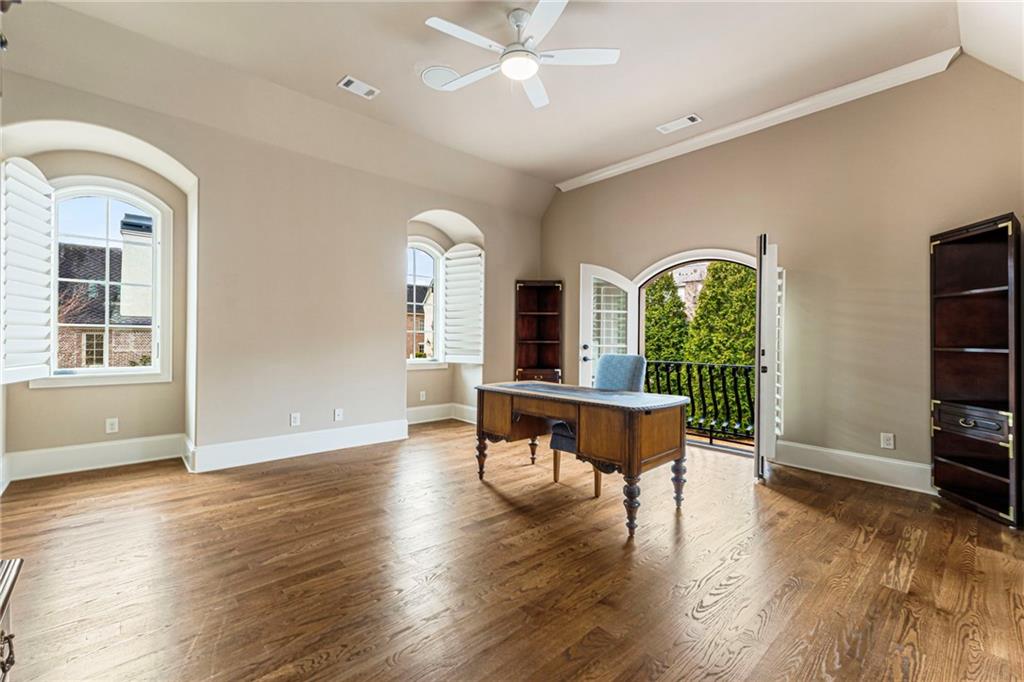 3751 Paces Lookout Circle SE