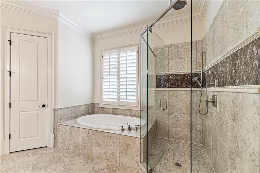 3751 Paces Lookout Circle SE