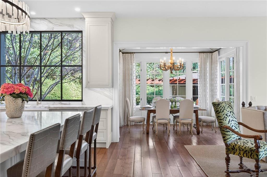 660 W Conway Drive NW