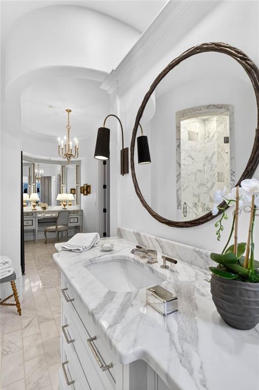 660 W Conway Drive NW