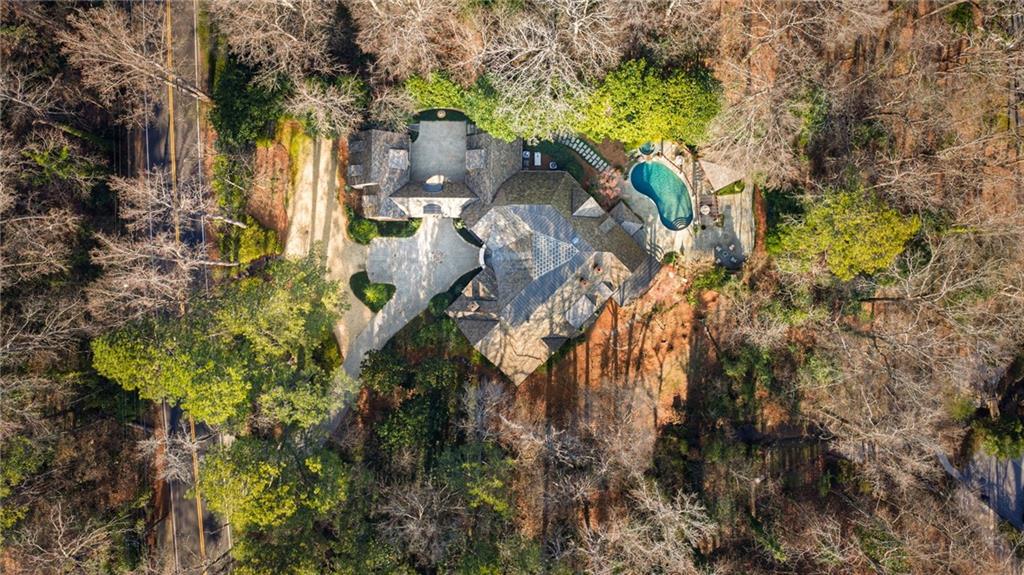 660 W Conway Drive NW