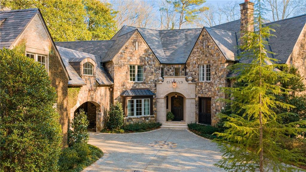 660 W Conway Drive NW