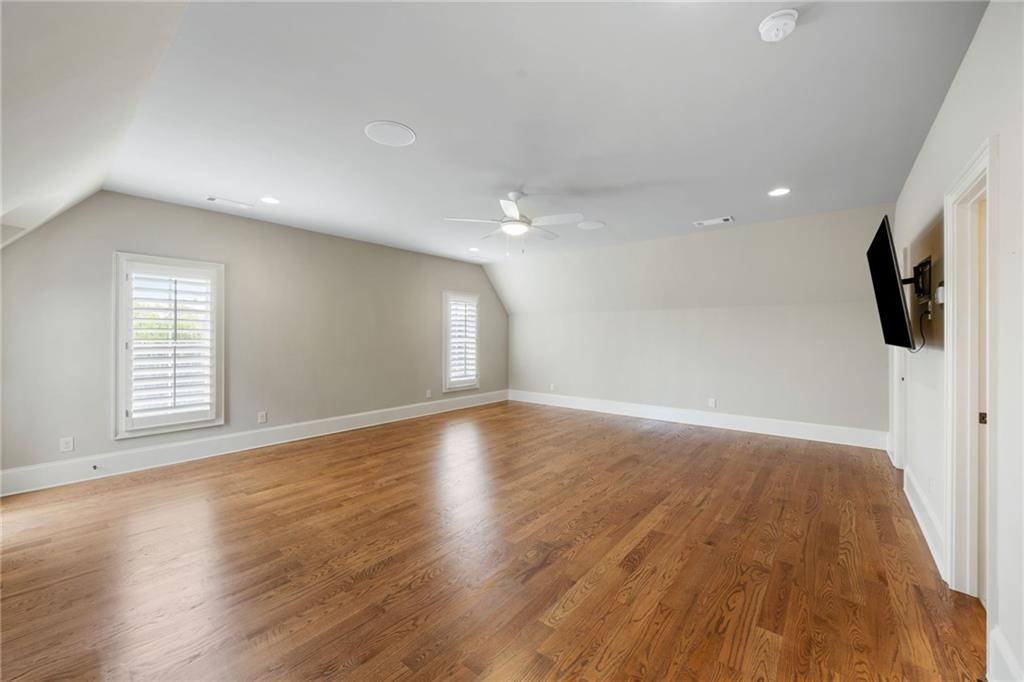 3751 Paces Lookout Circle