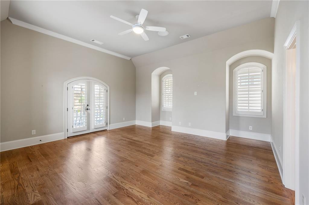 3751 Paces Lookout Circle