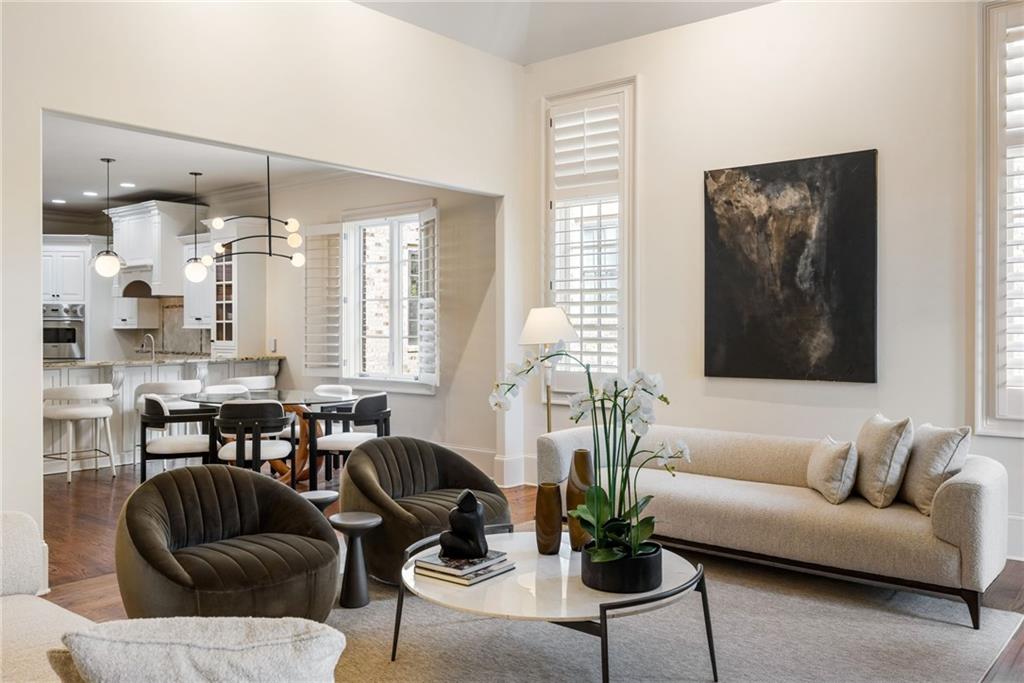 3751 Paces Lookout Circle