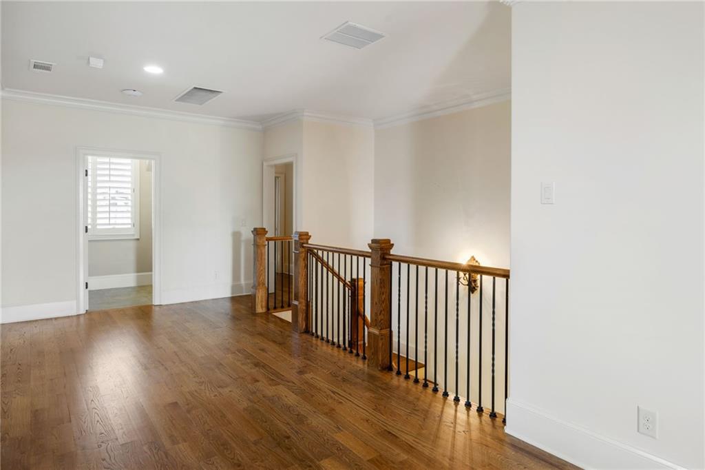 3751 Paces Lookout Circle