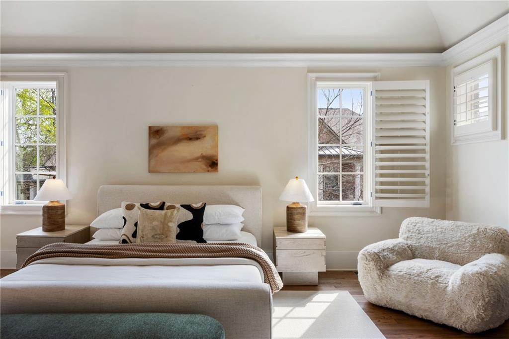 3751 Paces Lookout Circle