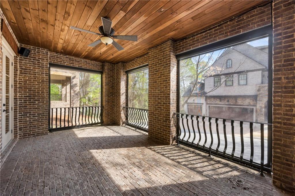 3751 Paces Lookout Circle