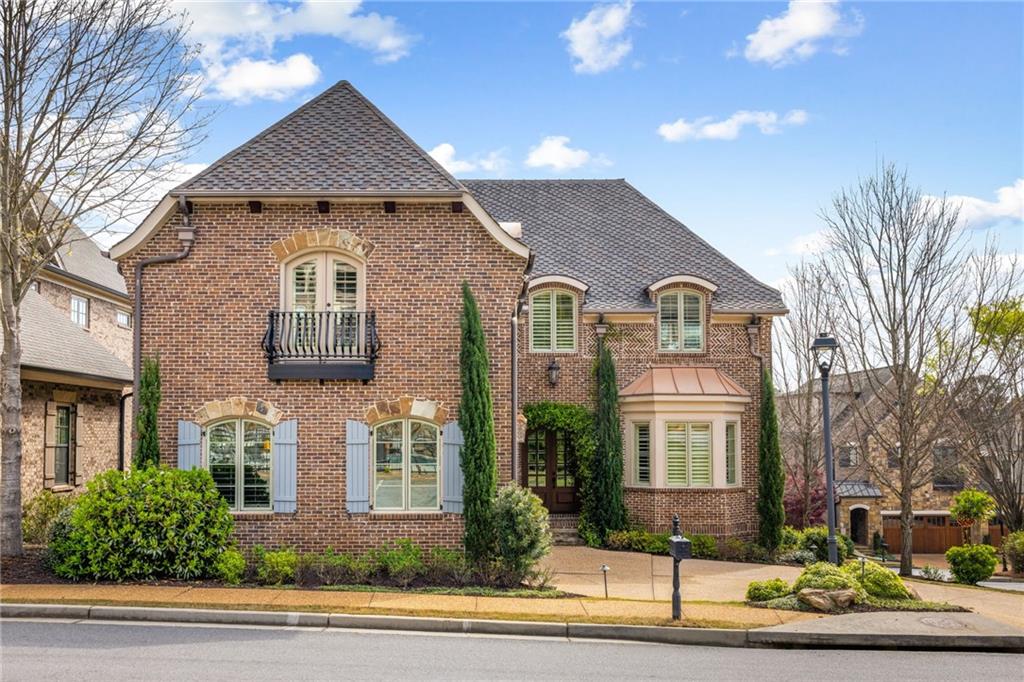3751 Paces Lookout Circle