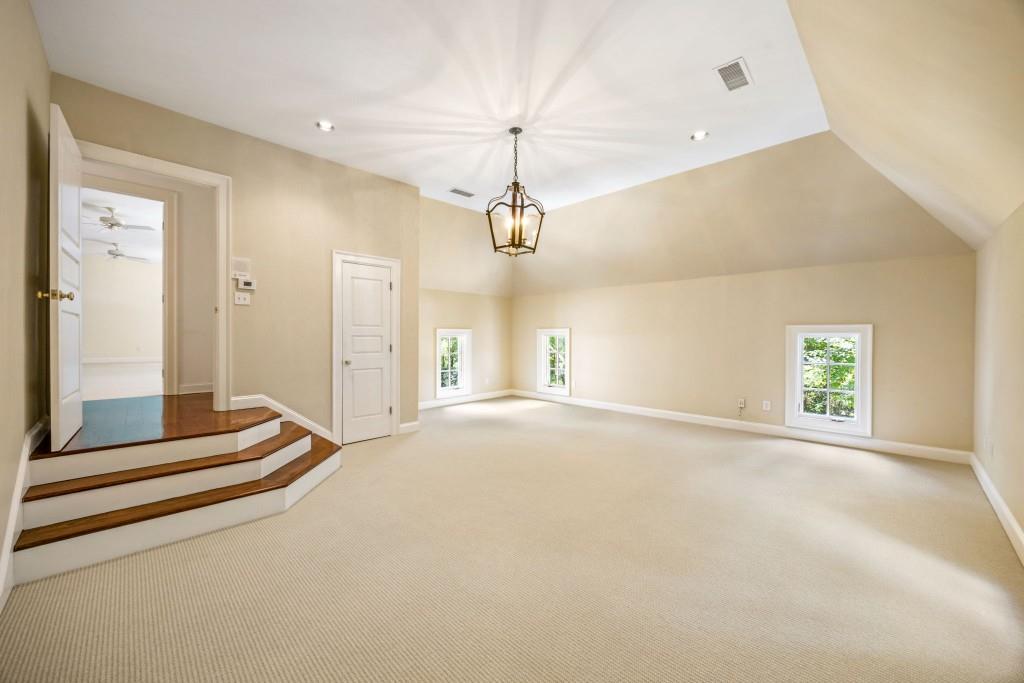 2485 W Wesley Road NW
