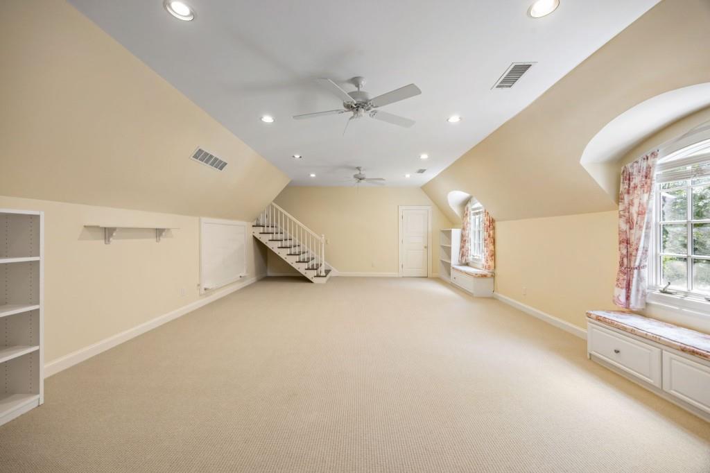 2485 W Wesley Road NW