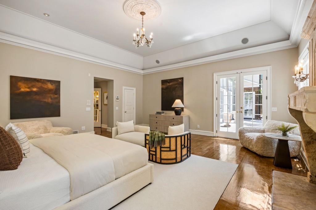 2485 W Wesley Road NW
