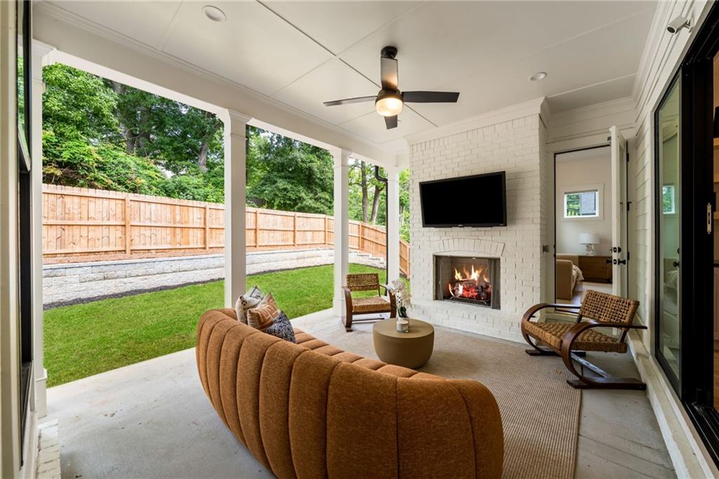3896 Town Farms Drive