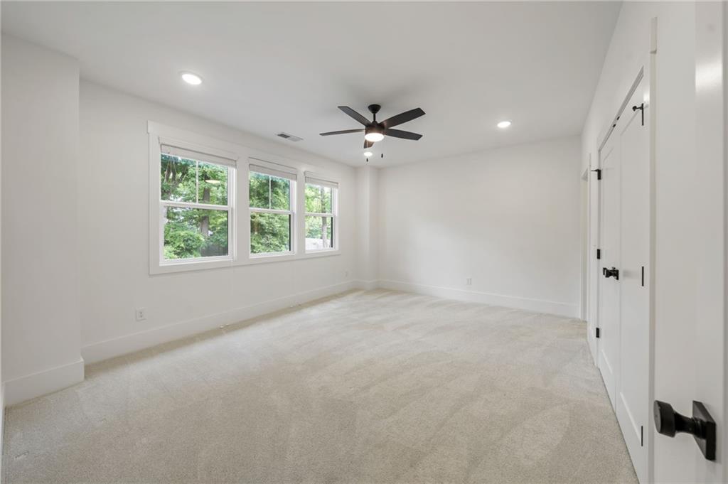 3896 Town Farms Drive