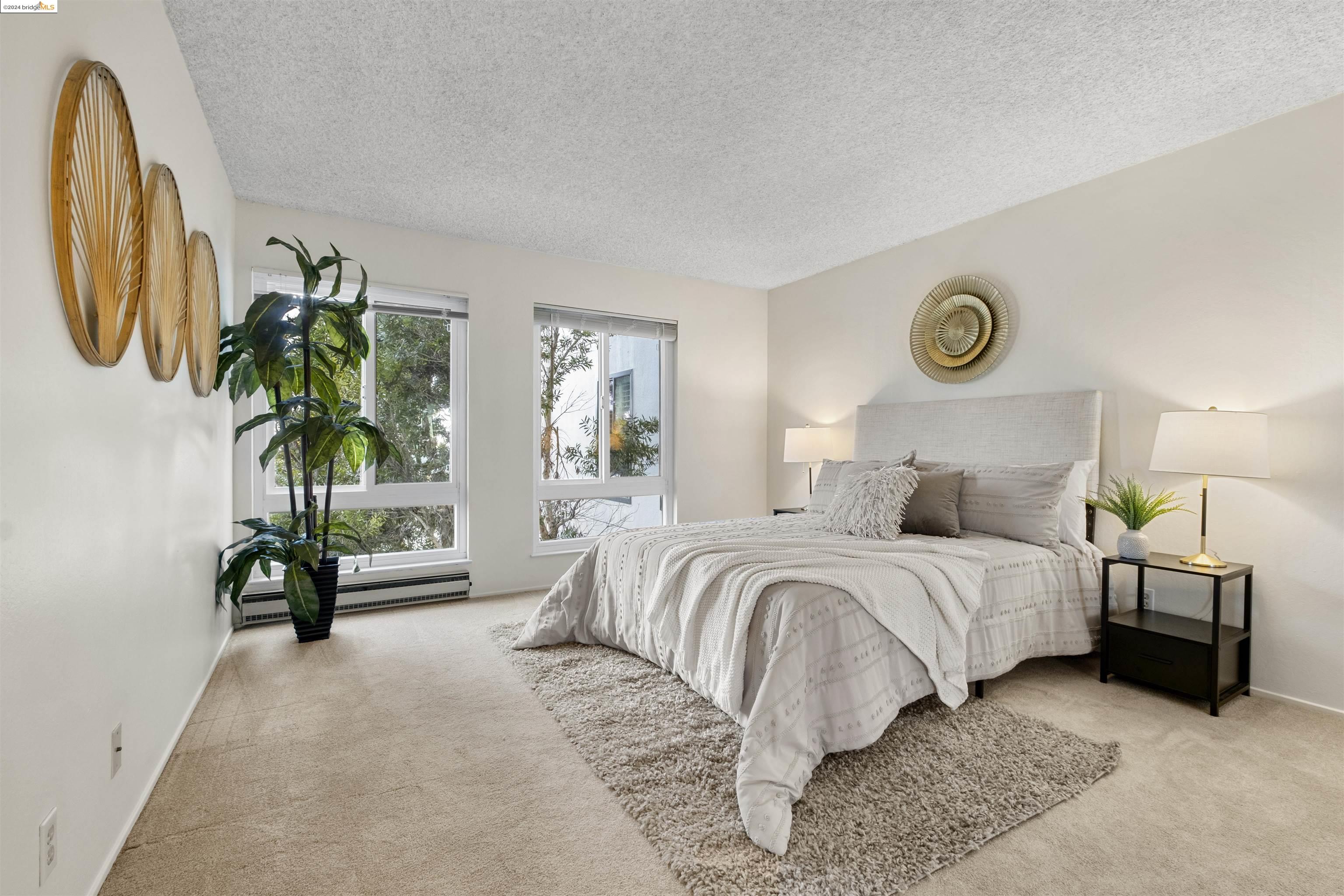 8 Captain Drive # E364