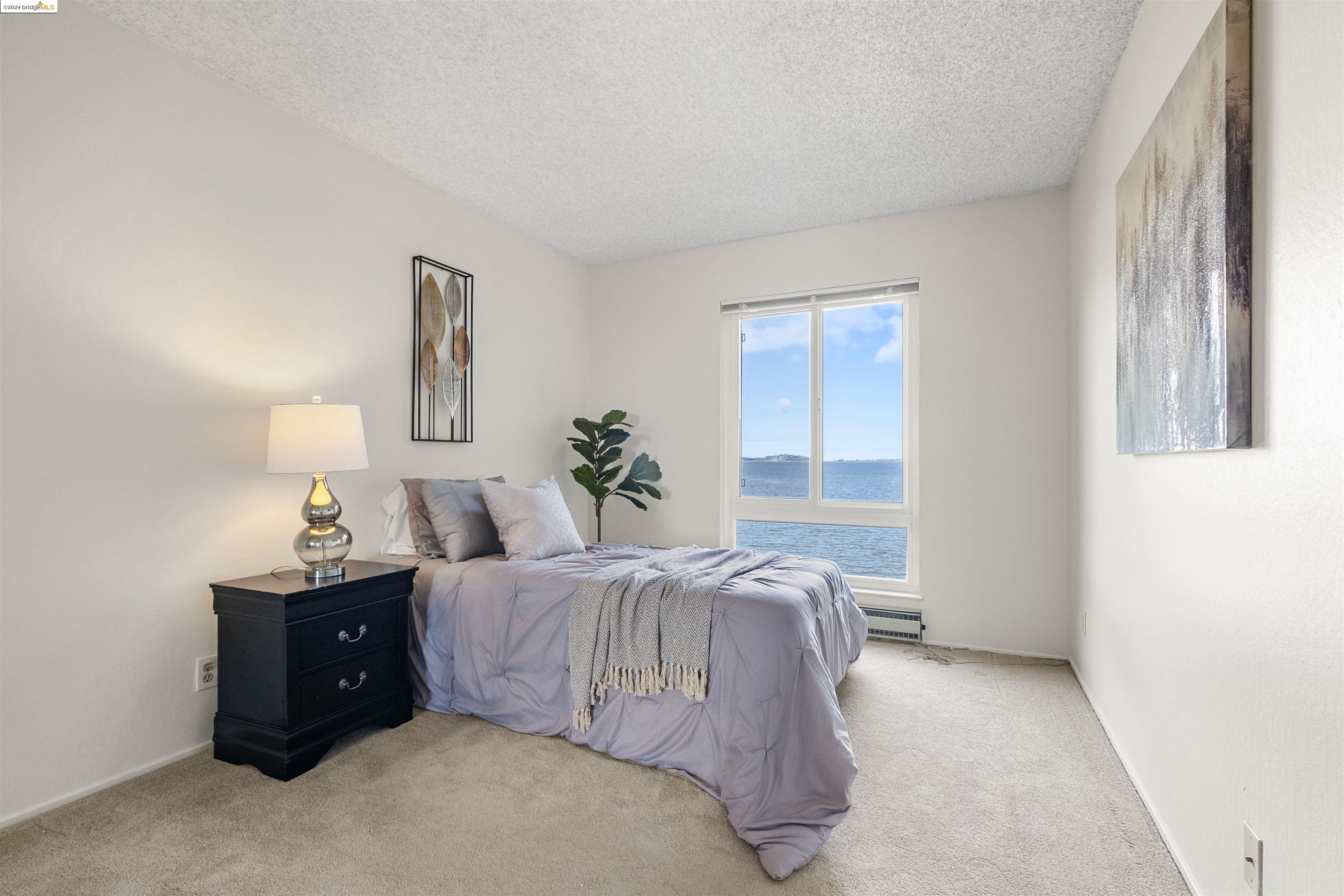 8 Captain Drive # E364