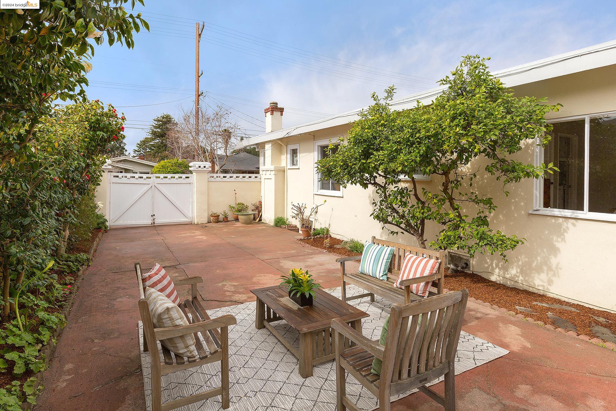 1311 Talbot Ave