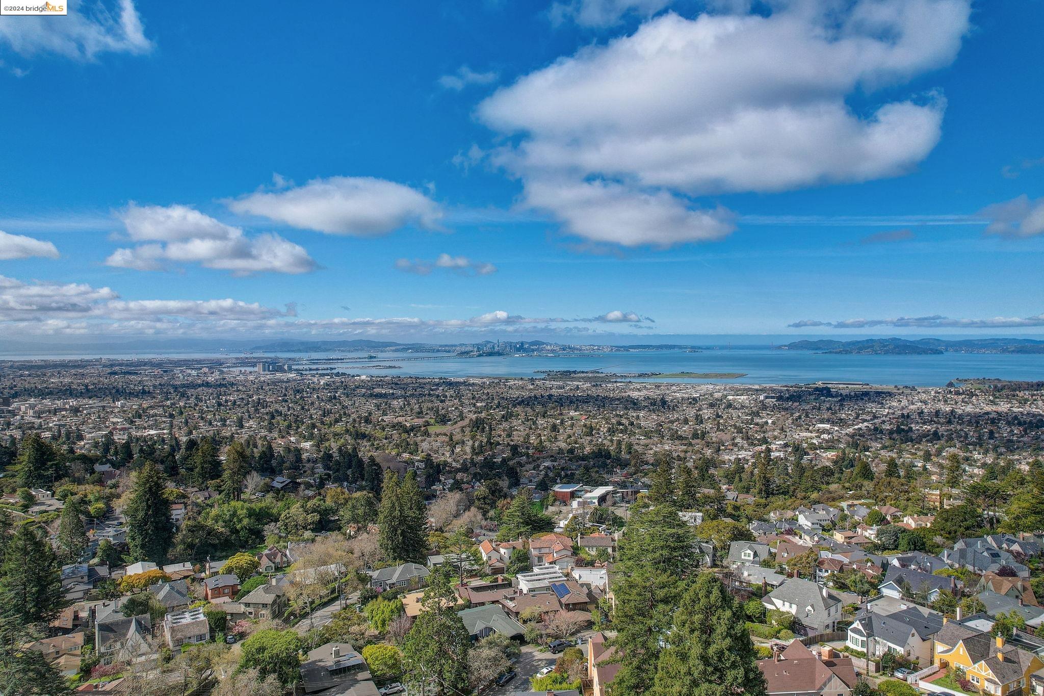 2520 Marin Ave