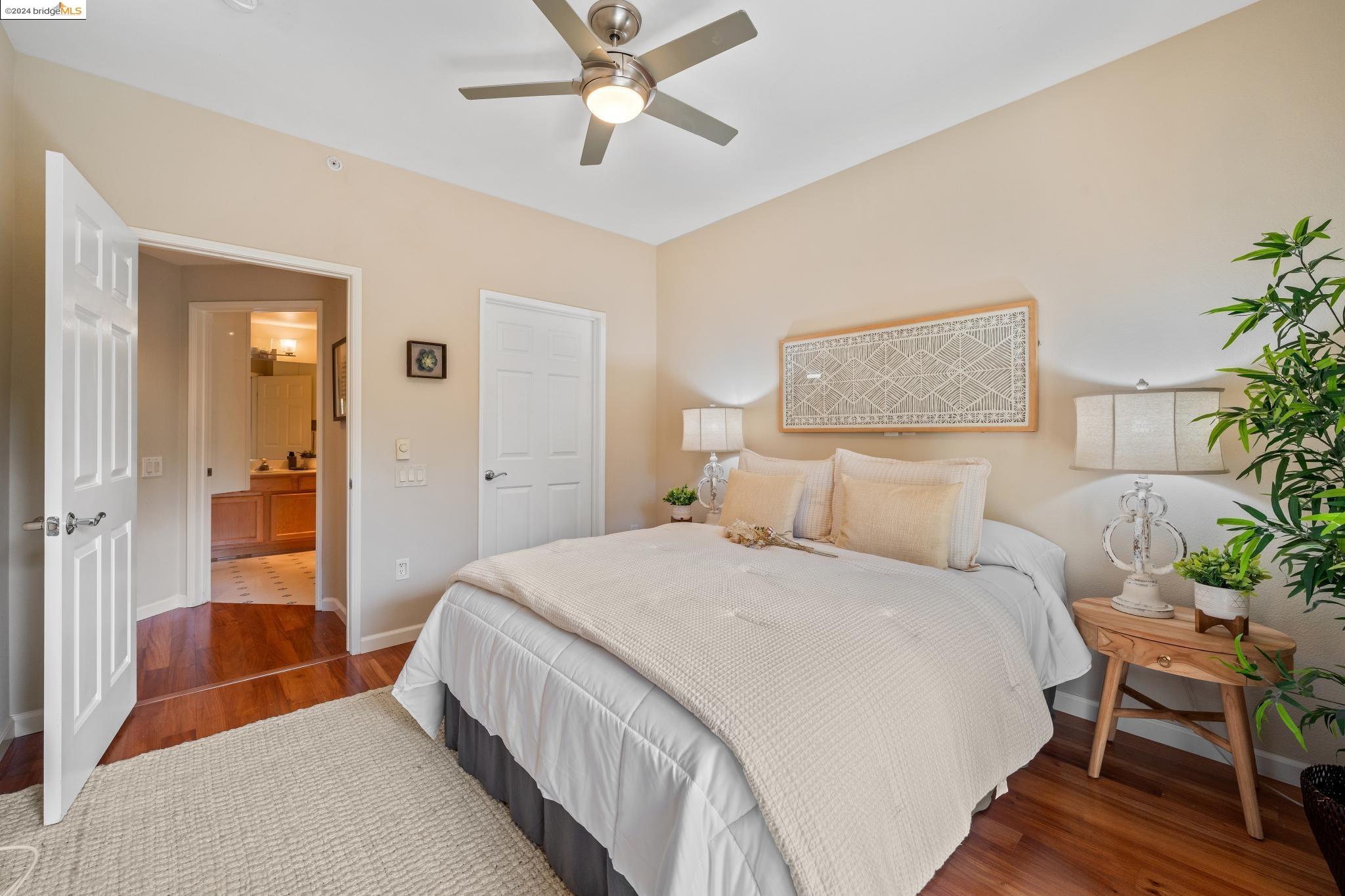 280 Caldecott Ln # 225