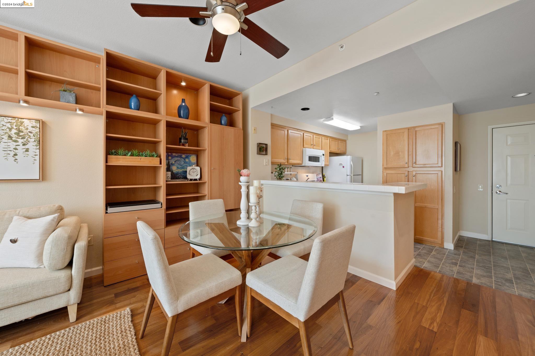 280 Caldecott Ln # 225