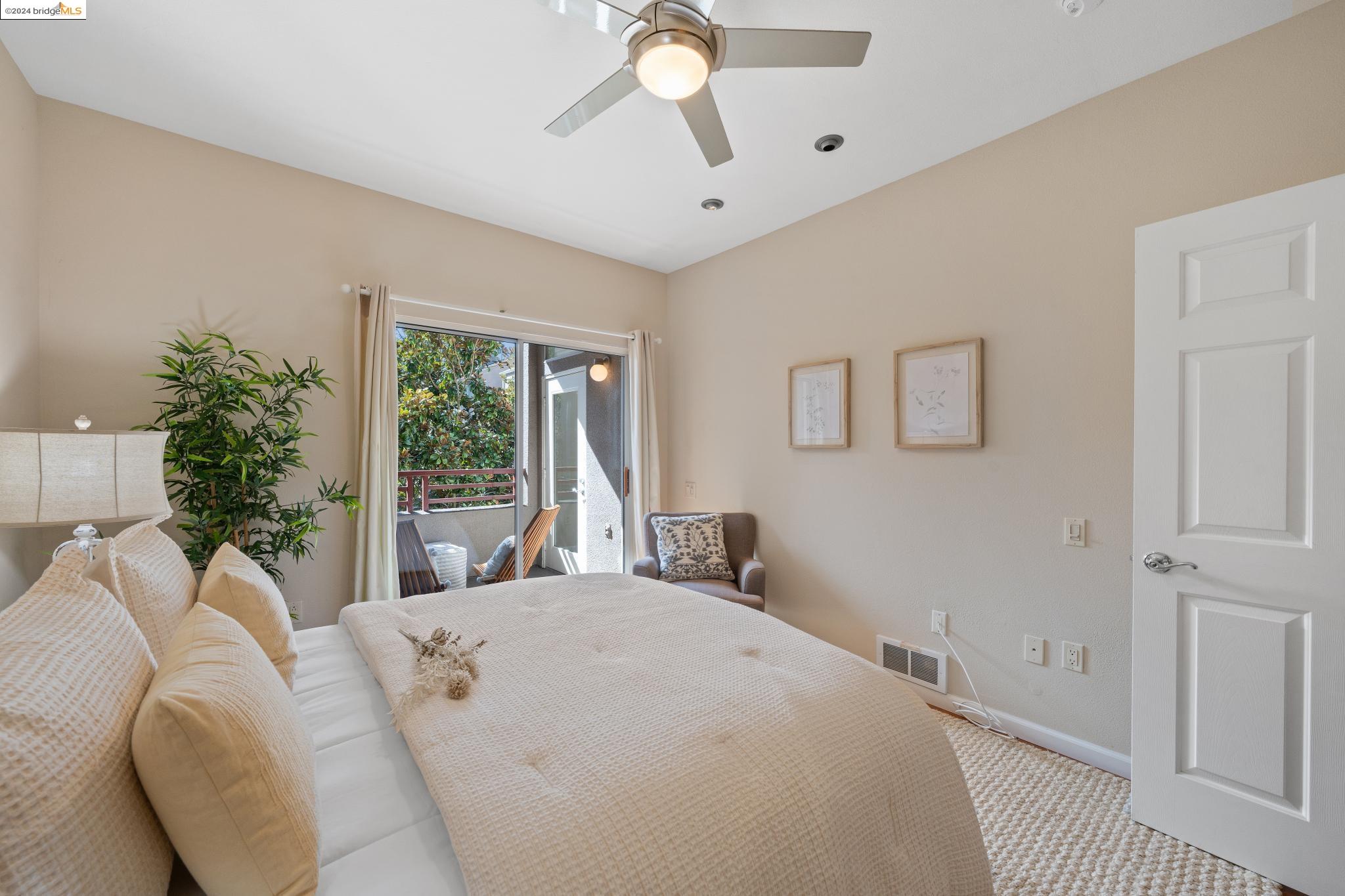 280 Caldecott Ln # 225