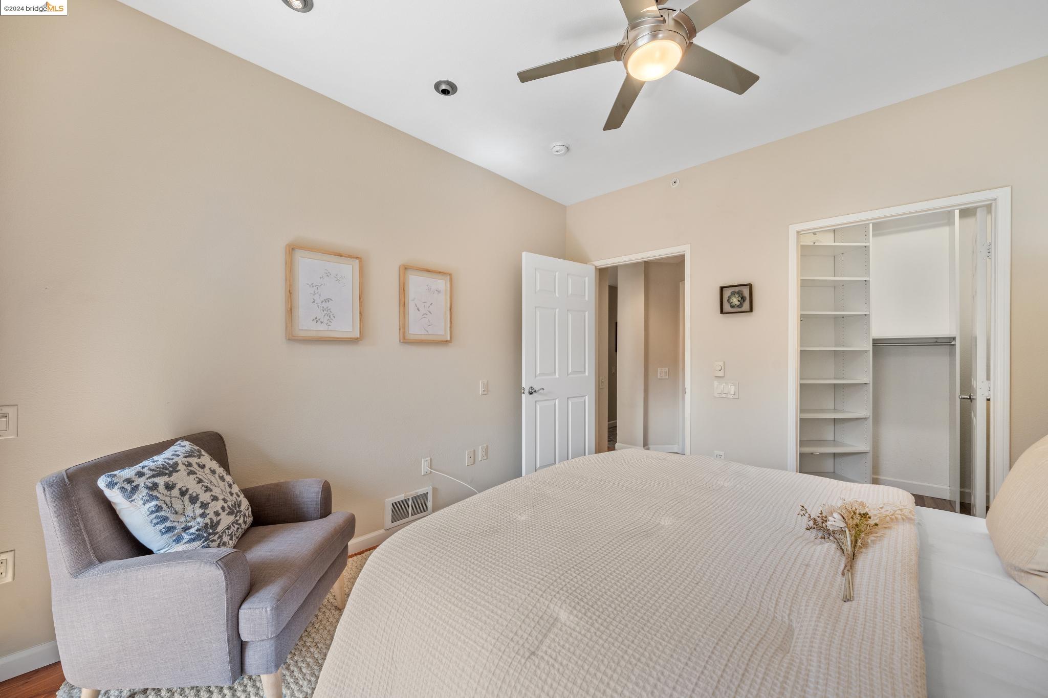 280 Caldecott Ln # 225