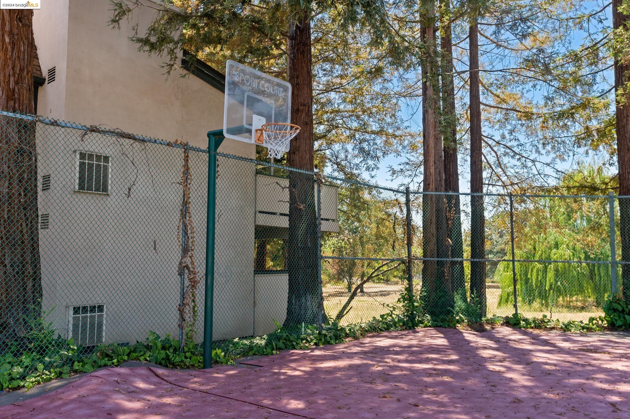 5450 Concord Blvd Unit: A6